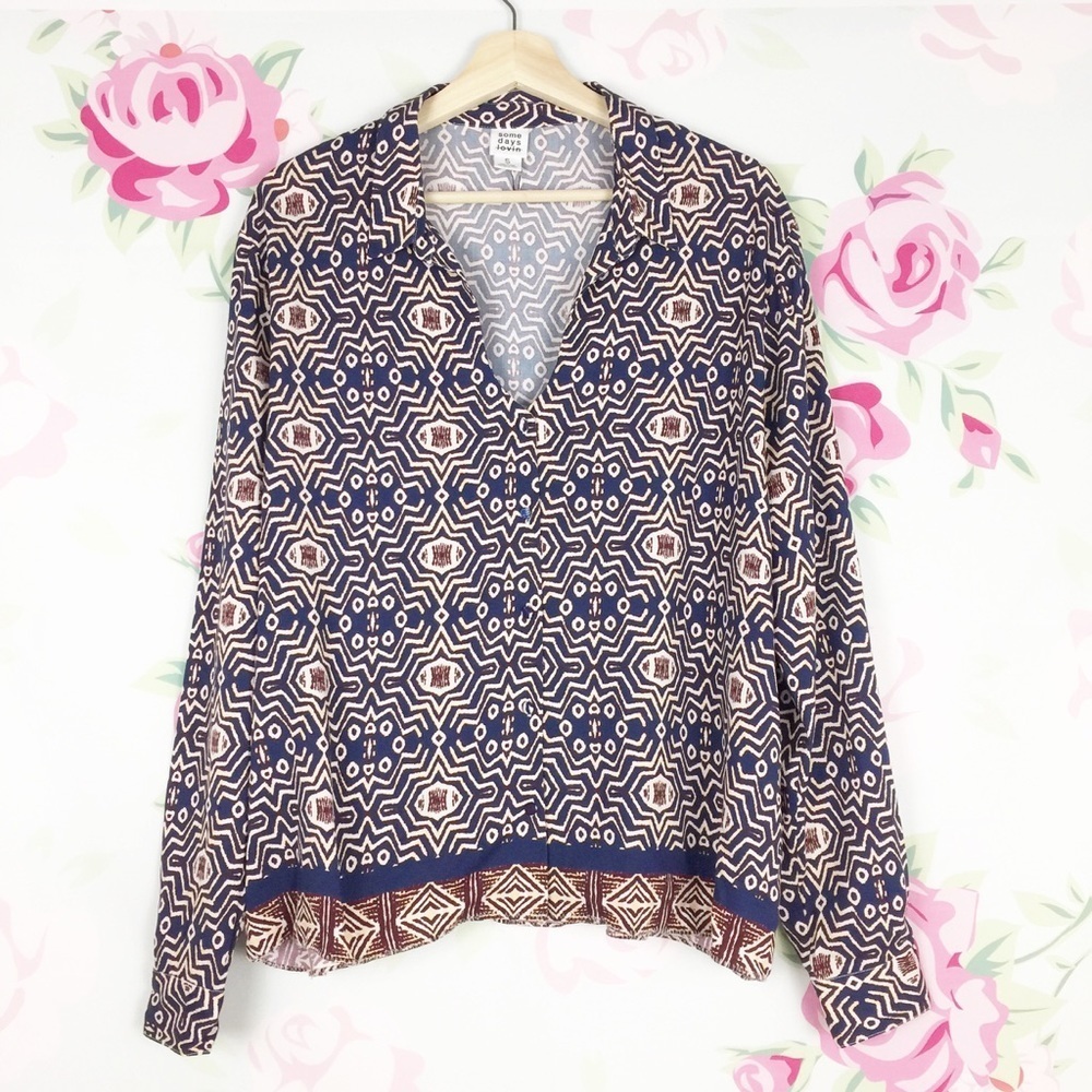 Somedays Lovin Day Tripper Geometric Boho V Neckline Blouse S